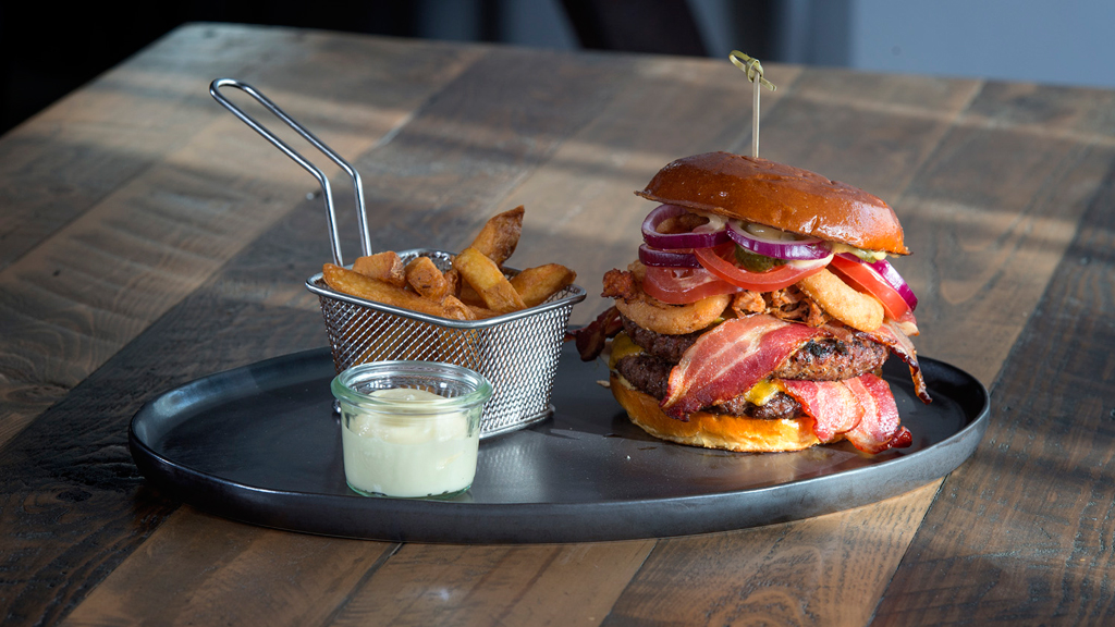 Burger from Restaurant Posten