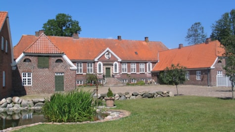 En smuk bygning | Bramming Hovedgård