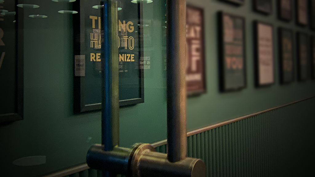 AHA Livestage Dance & Night Club