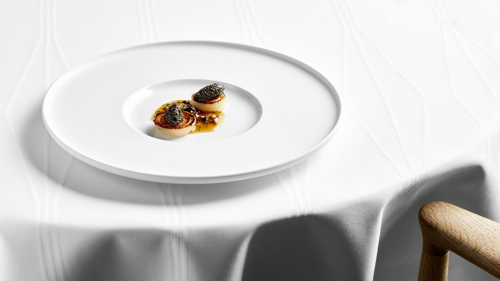 Plate at Ti Trin Ned.