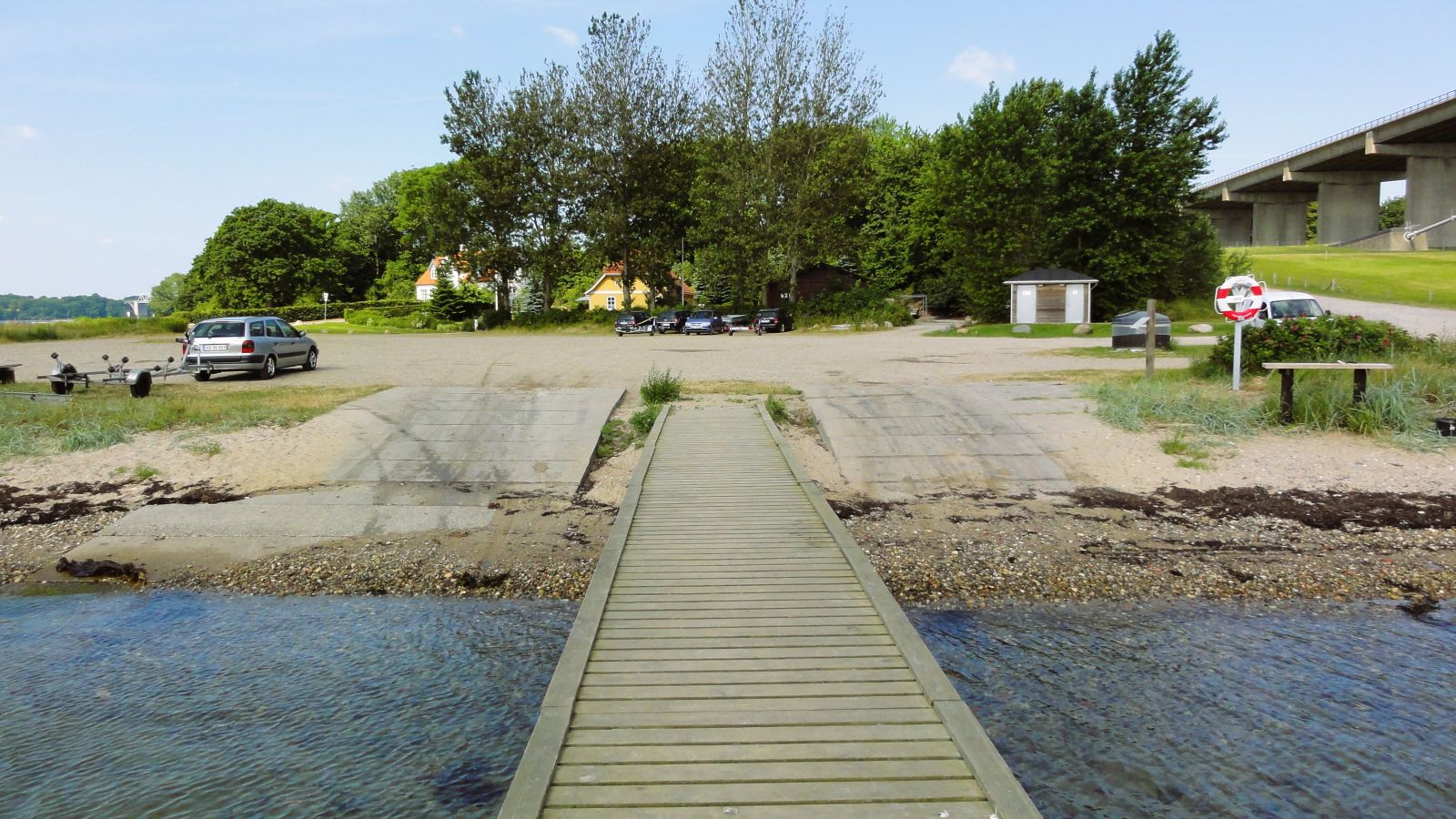 Lyngsodde Boat Ramp and Beach