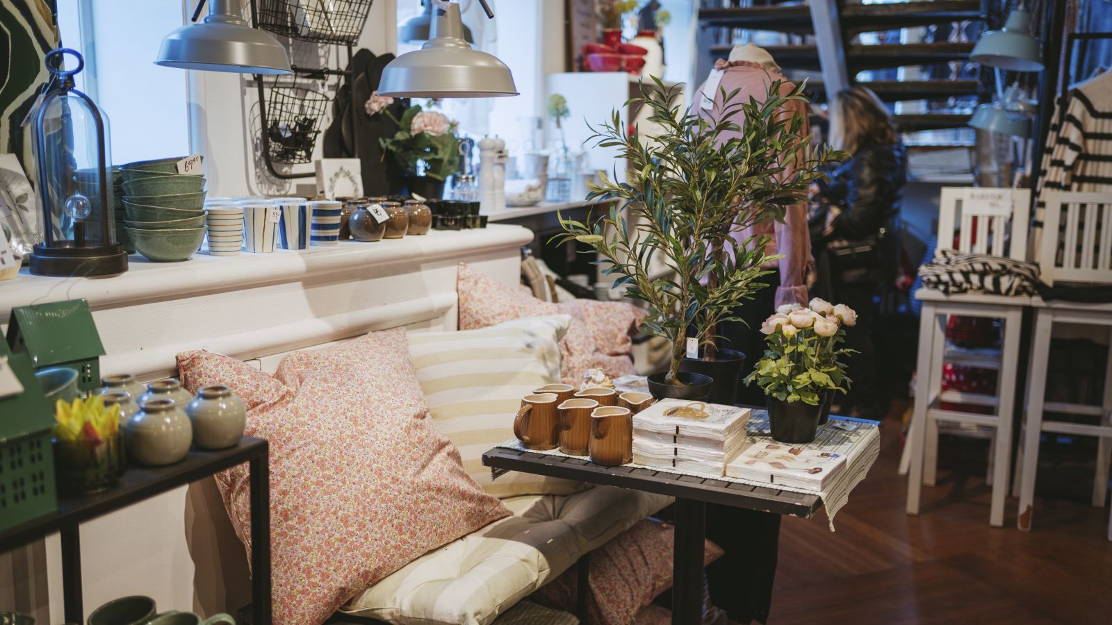 The & Idé - Shop with home décor and tea