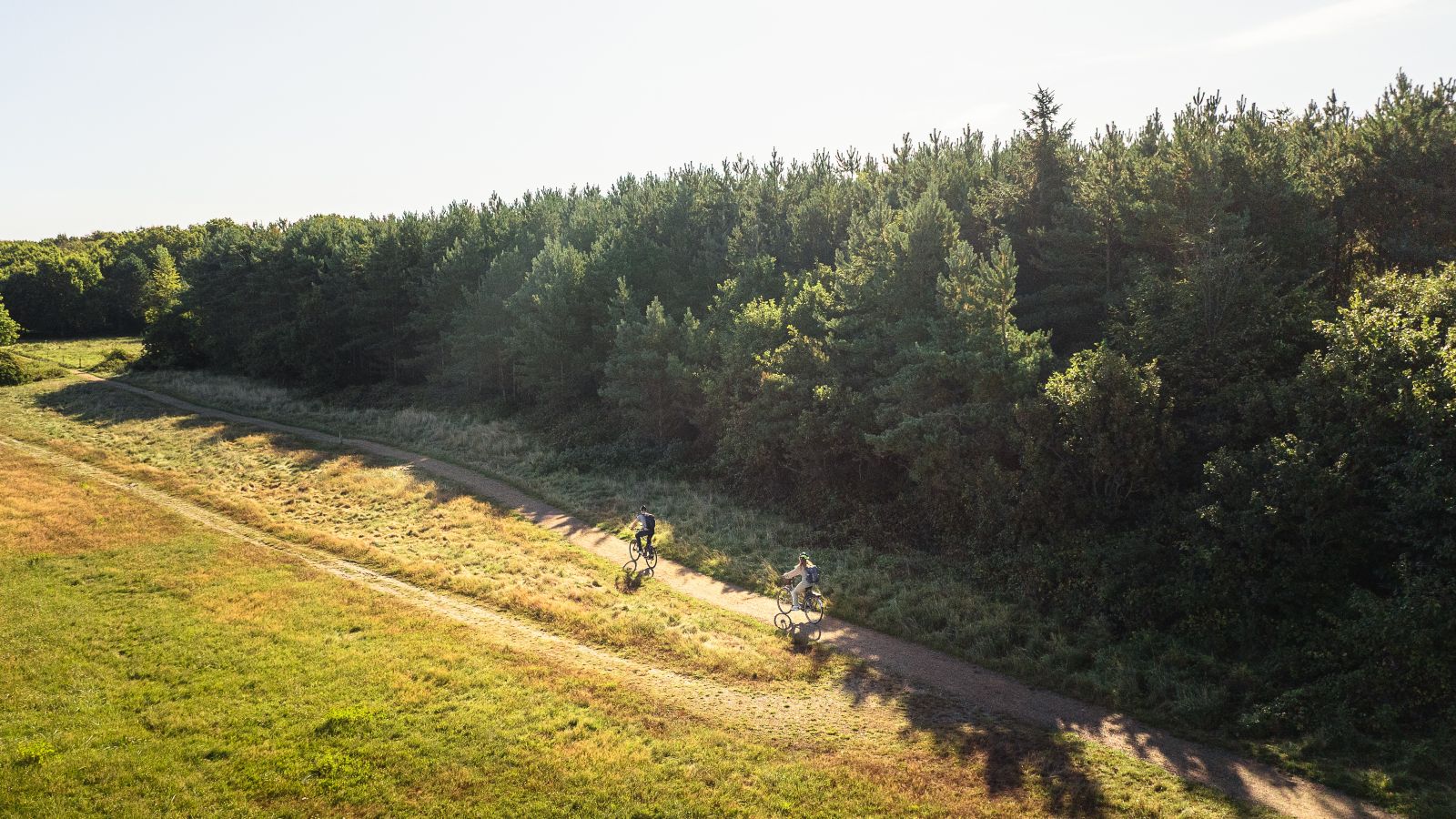Cycling tourists at Trelde Næs