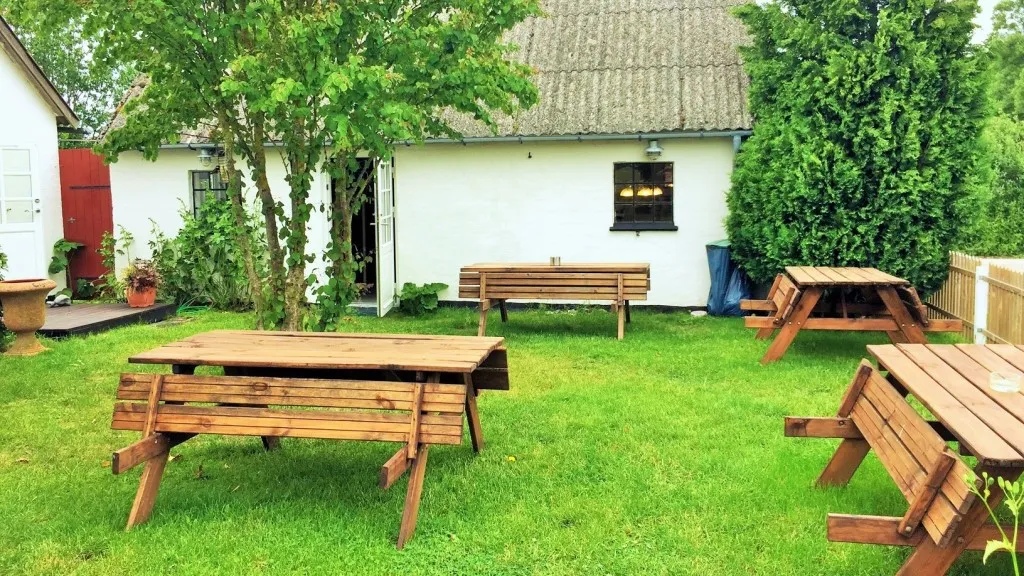 Oase Lyø - Galleri - Café and Bed & Breakfast