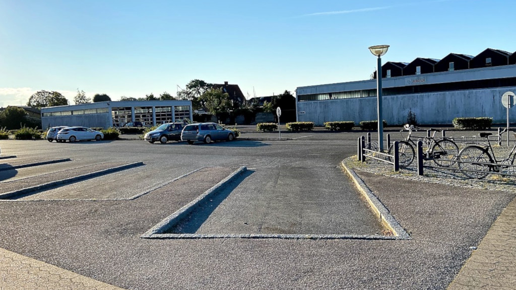 Parking - Banegårdspladsen