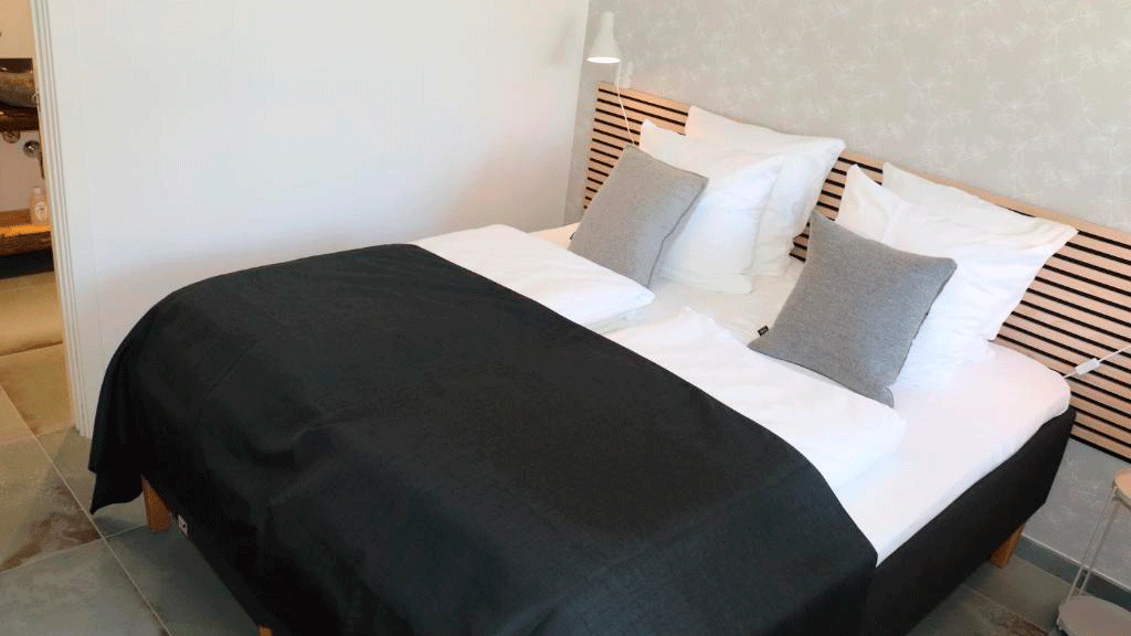 Hotel Petite - Bed & Breakfast