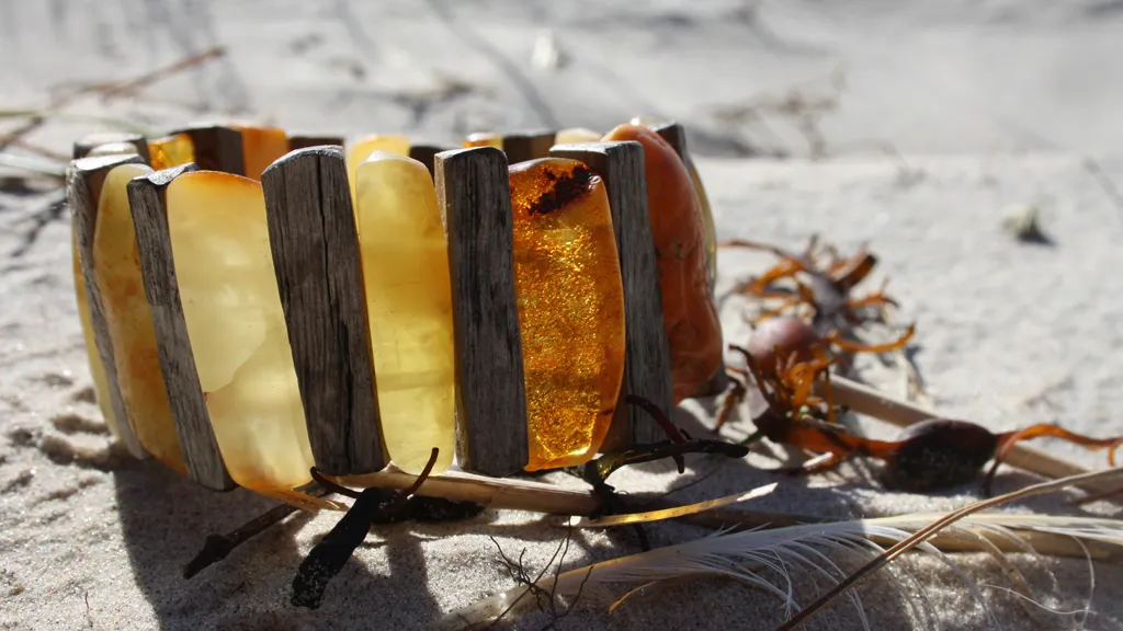 Rav-Værkstedet/Amber