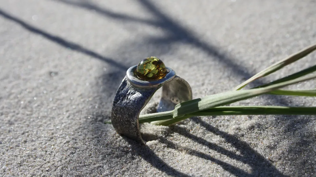 Rav-Værkstedet/Amber