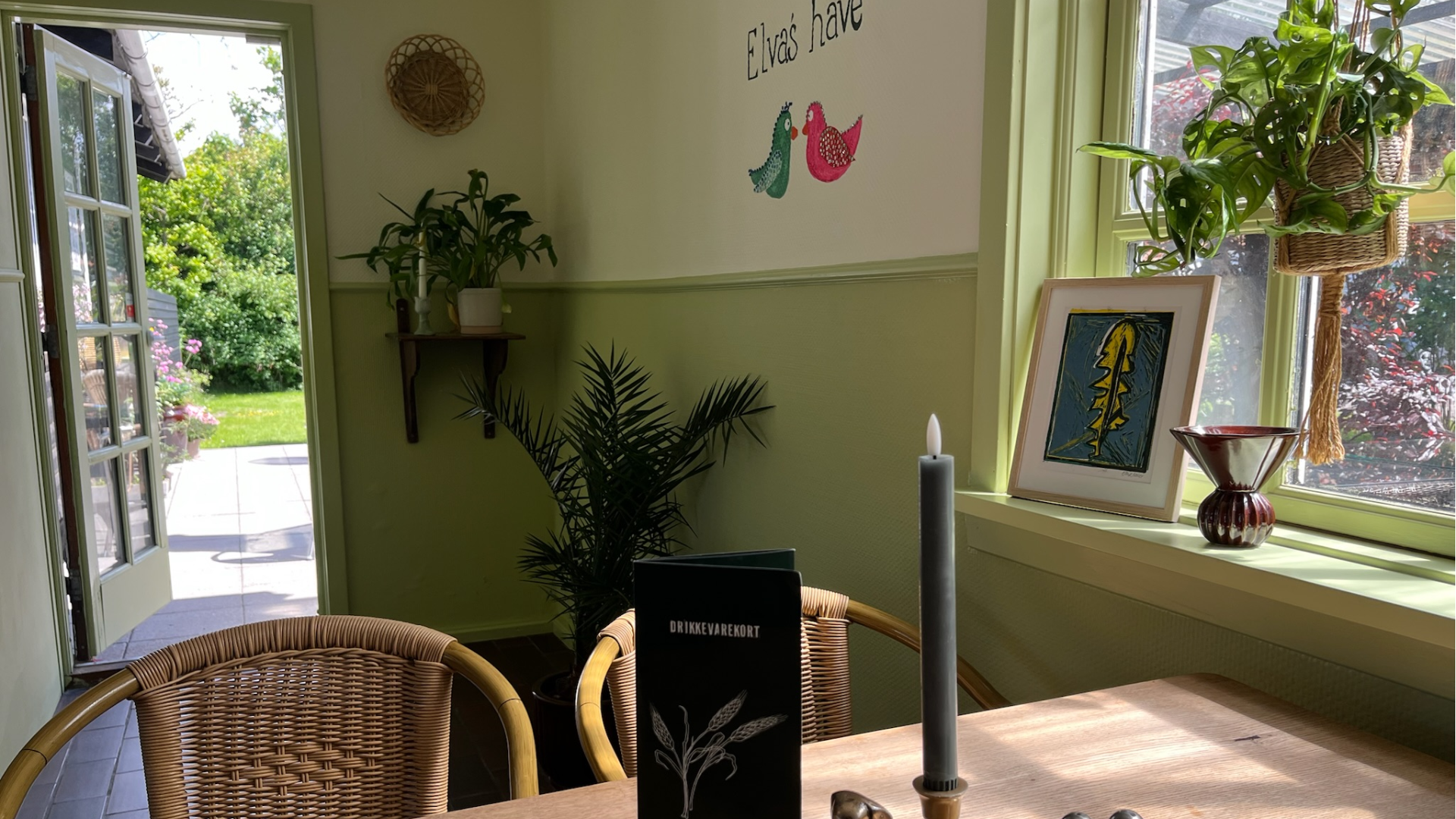cafe Elva
