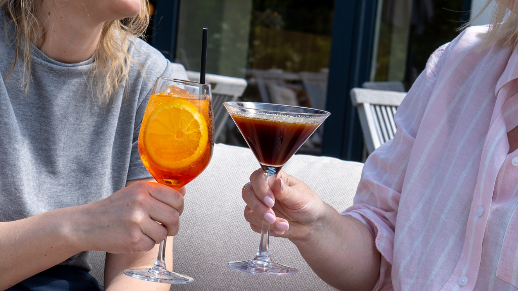 Drinks på Strandhotel Klitrosen