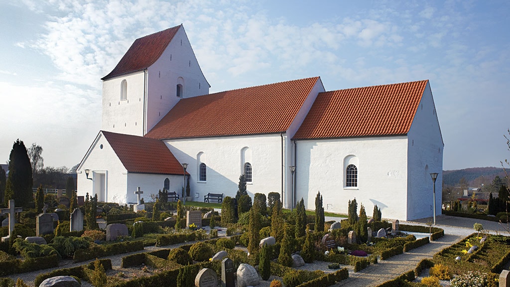 Bjerre Kirke og kirkegård