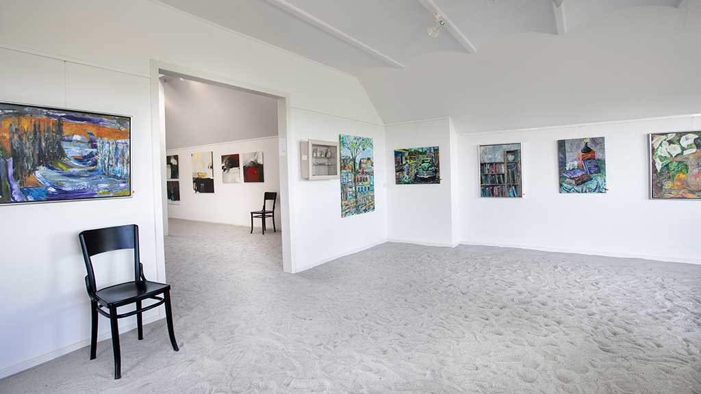 Kunstoplevelse på Hjarnø hos Galleri Kirkesvinget