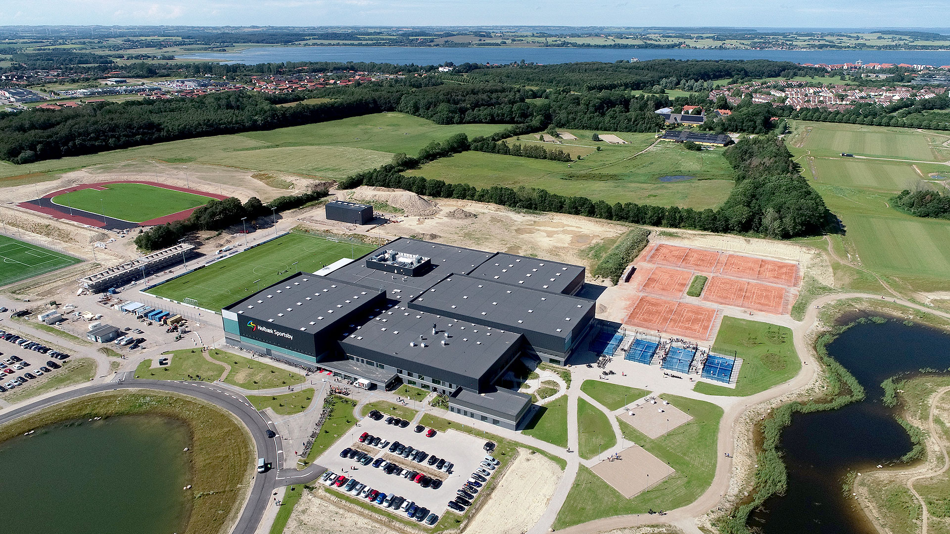 Holbæk sportsby idraetsanlaeg sportsfaciliteter svoemmehal café 10