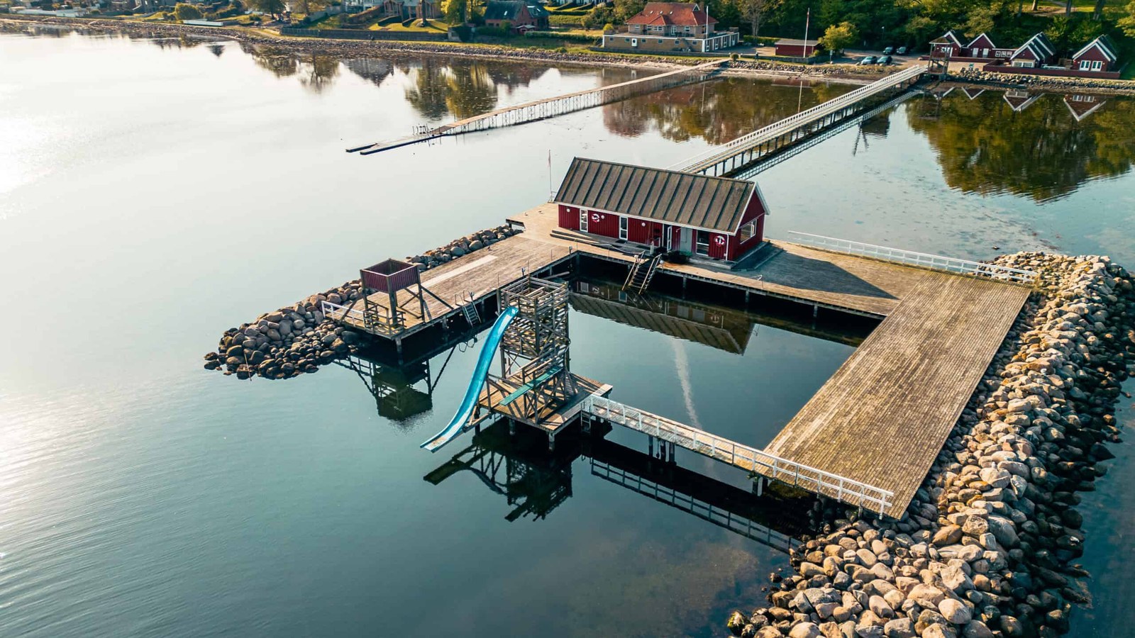 Søbadet Venedig ved Hotel Sidesporet med fjordudsigt