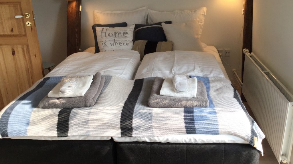 One of two bedrooms at Milo B&B