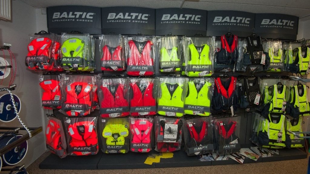 Egmose Marine Center