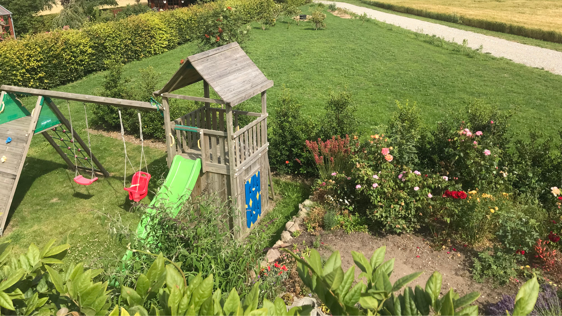 Access to private garden and terrace