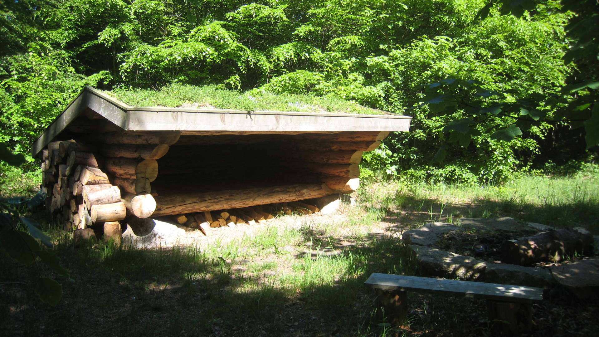 Bålsted med shelterplads