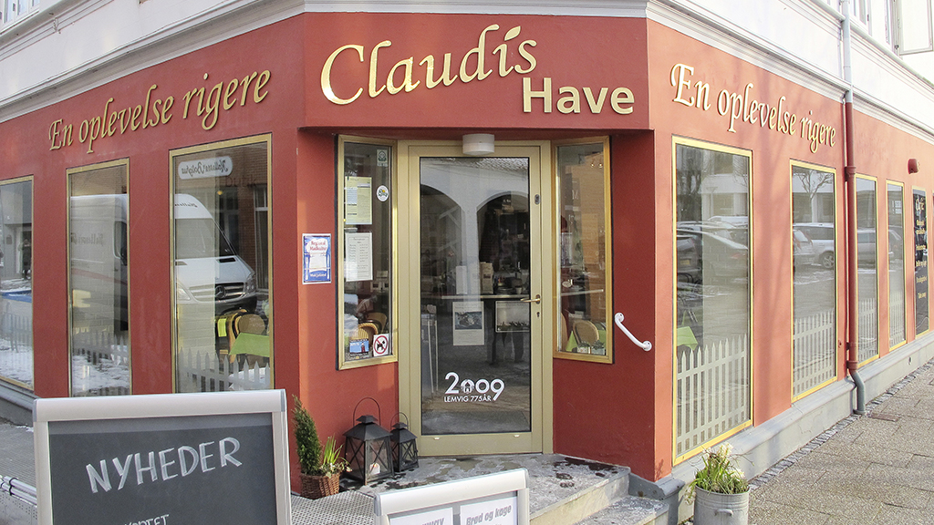 Claudis Have - Facade