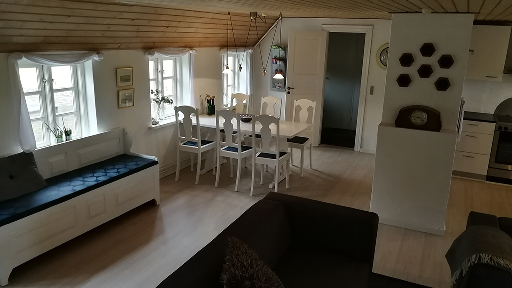 Fædrelandets Horseback riding and holiday apartment