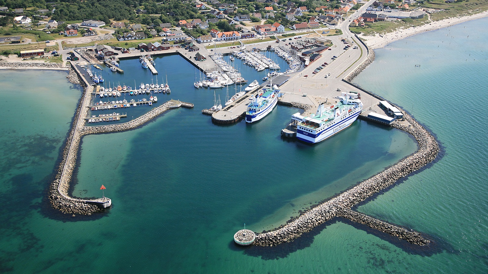 Vesterø Havn luftfoto dykkerspot AR