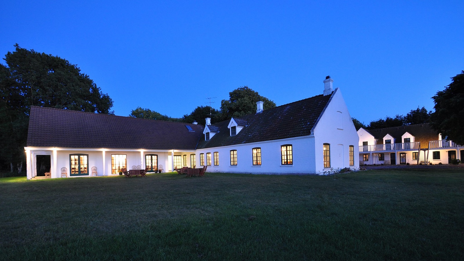 Nygaard i mørke (1)