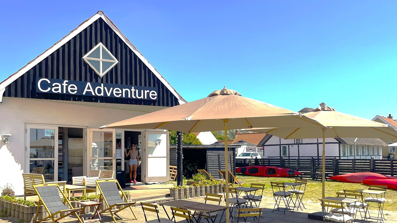 Café Adventure