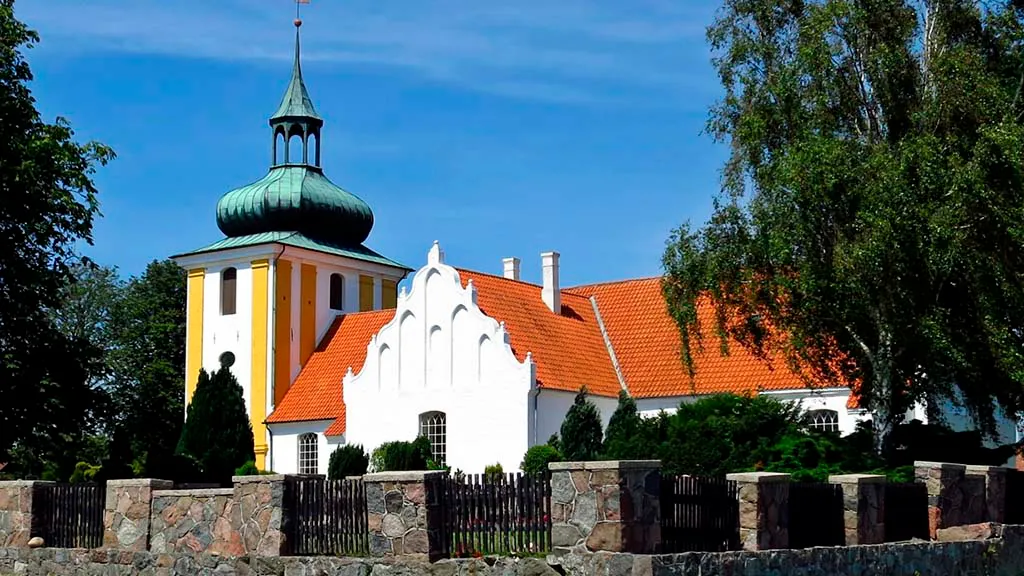 Husby Kirke i Ejby