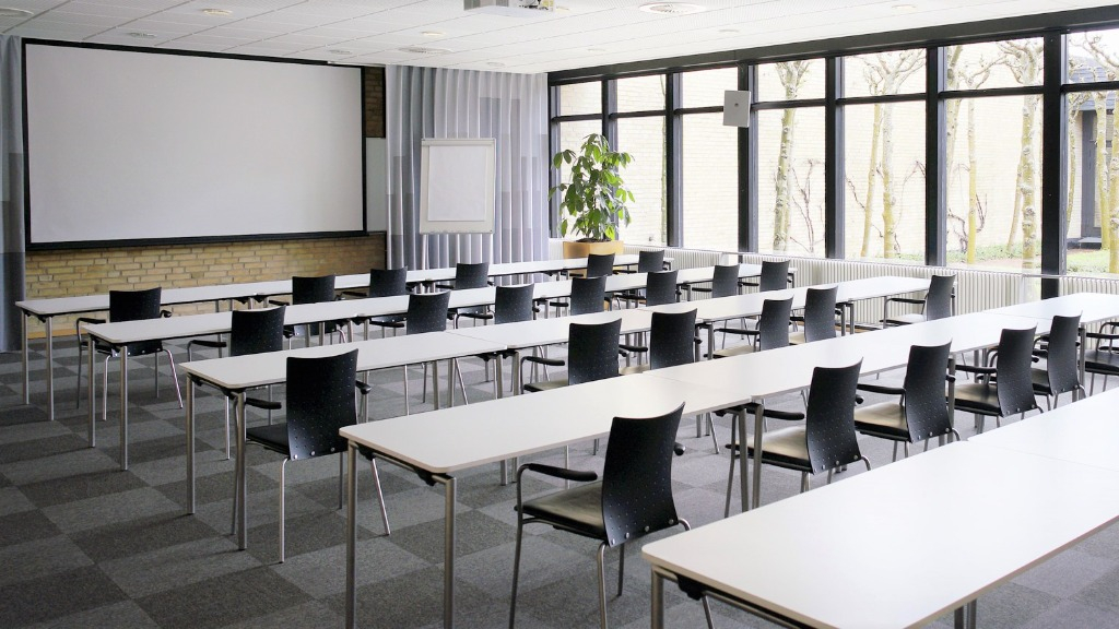 Stort og lyst mødelokale i HUSET Middelfart