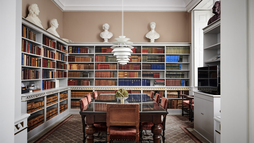 Hindsgavl Slot (Castle) - Conference center