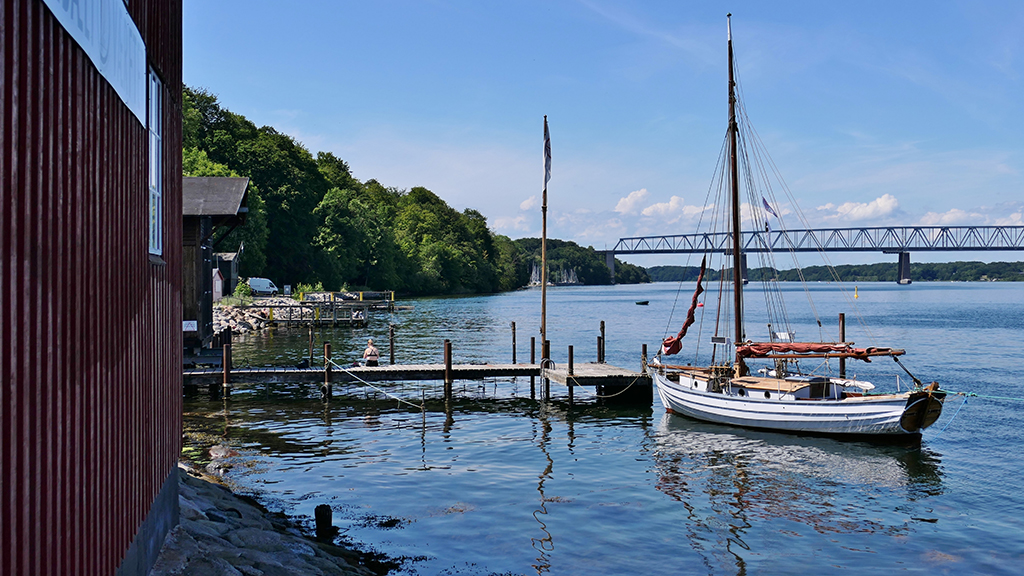 En af de mange joller ved Lillebæltsværftet i Middelfart