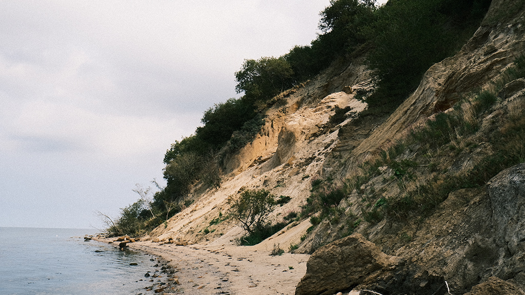 Røjle Klint, a beautiful nature spot on your hike
