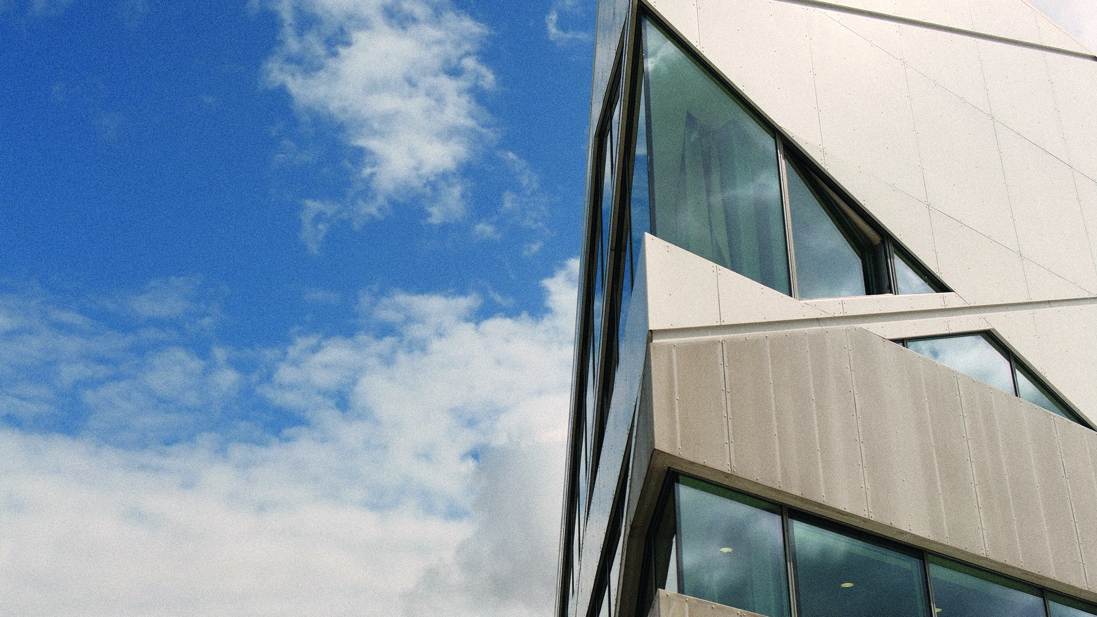 Middelfart sparekasse building
