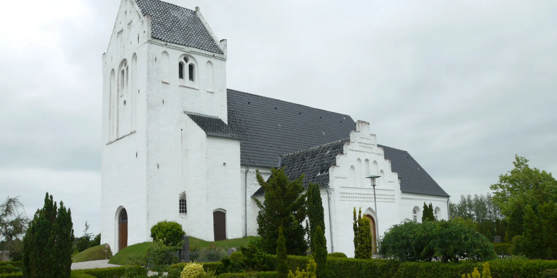 Attraktioner
Kirke
Landsbykirke
Kauslunde
Middelfart
Lillebælt Waters
Visitmiddelfart