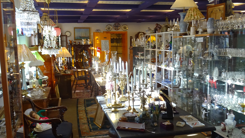 Middelfart Antiques