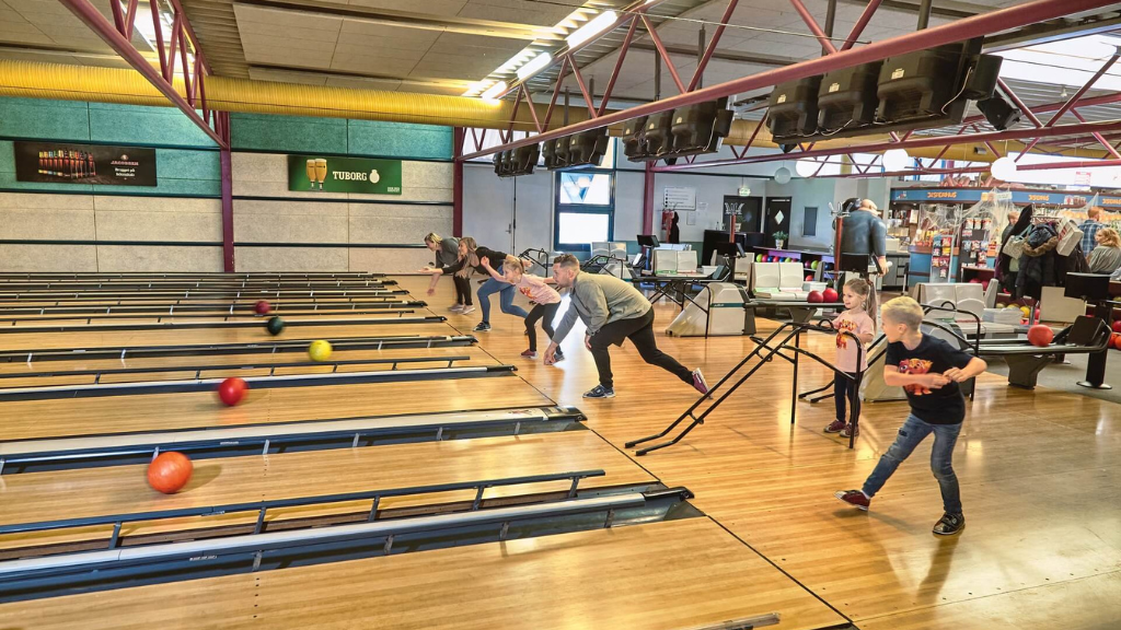 Jesperhus Feriepark – Bowlingcenter & Virtual Reality