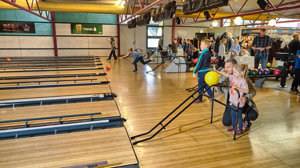 Jesperhus Feriepark – Bowlingcenter & Virtual Reality