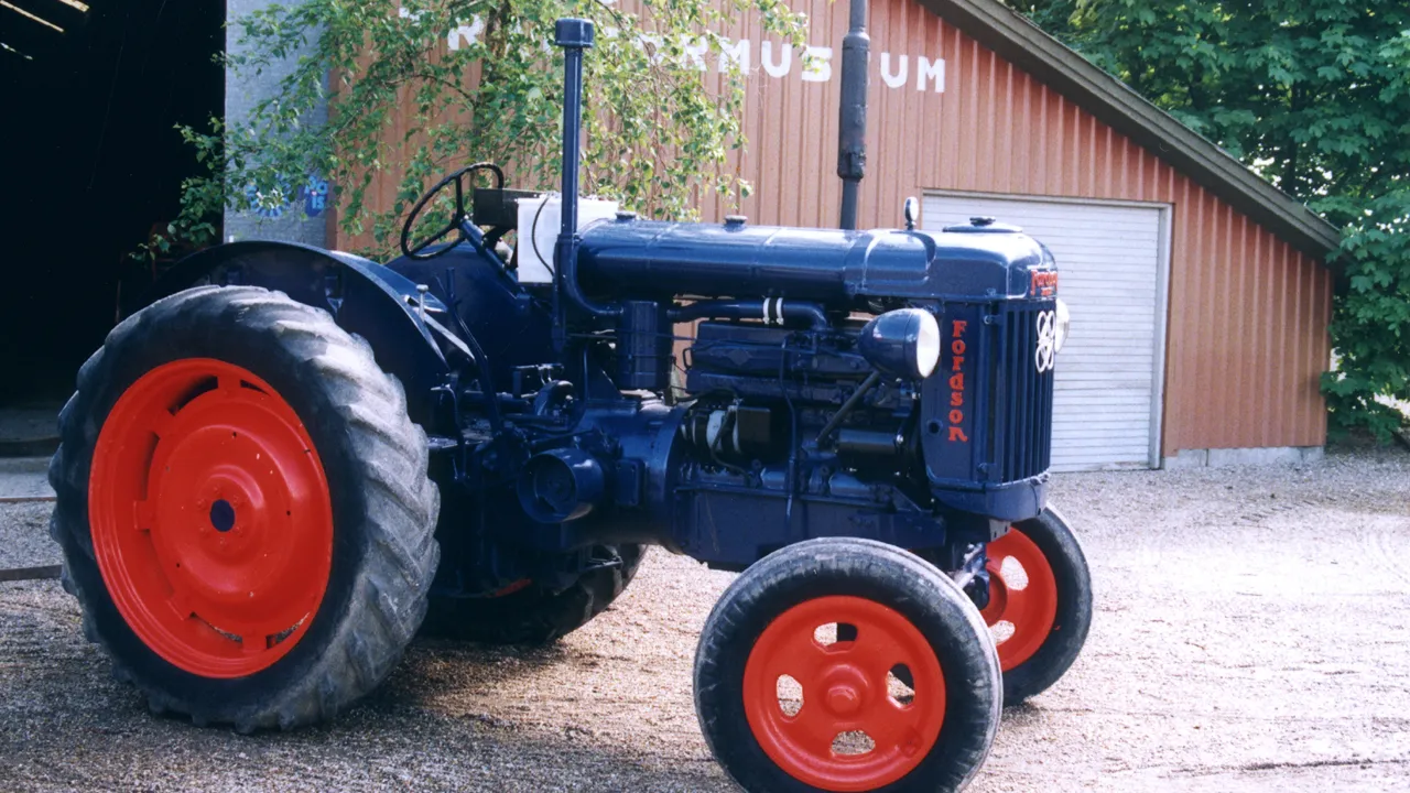 Morsø Traktormuseum - Blå Fordson