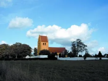 Holtug Kirke
