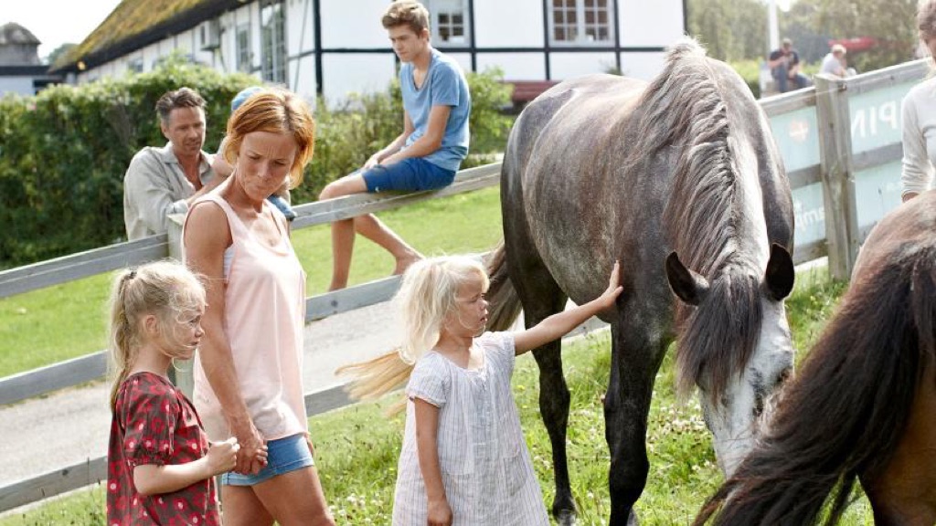 Møns Klint Resort familie med hest