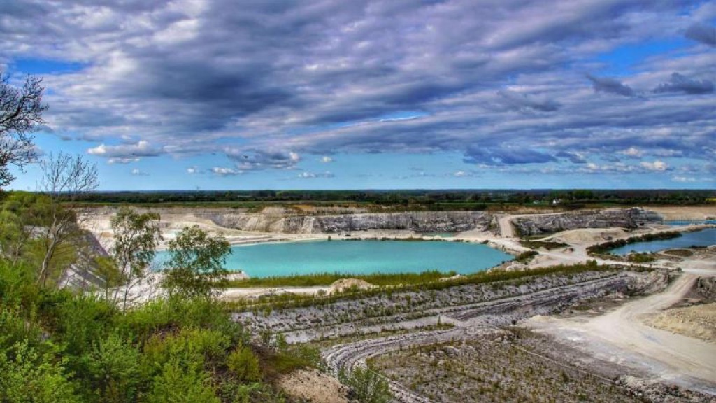 KALK Faxe Kalkbrud luftfoto