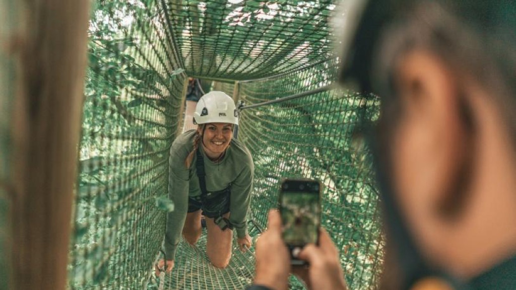 Gavnø Go Fly - Kvinde i klatrebane