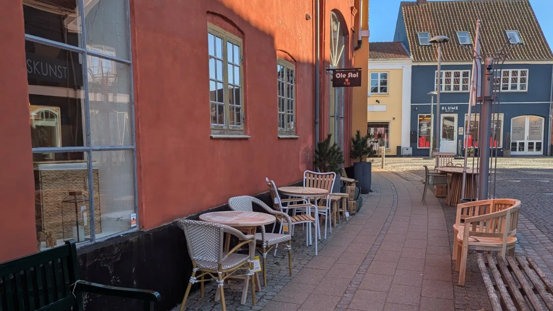 Ole Stol møbelbutik Præstø