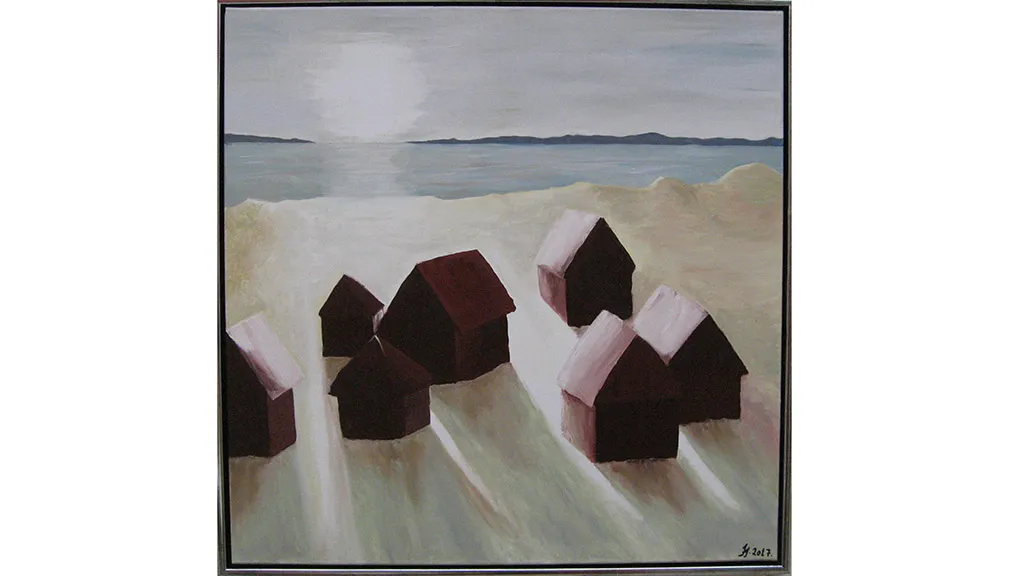 Et maleri af små mørke huse ved havet