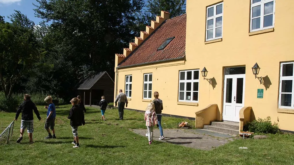 The nature school in the old farm on Vigelsø