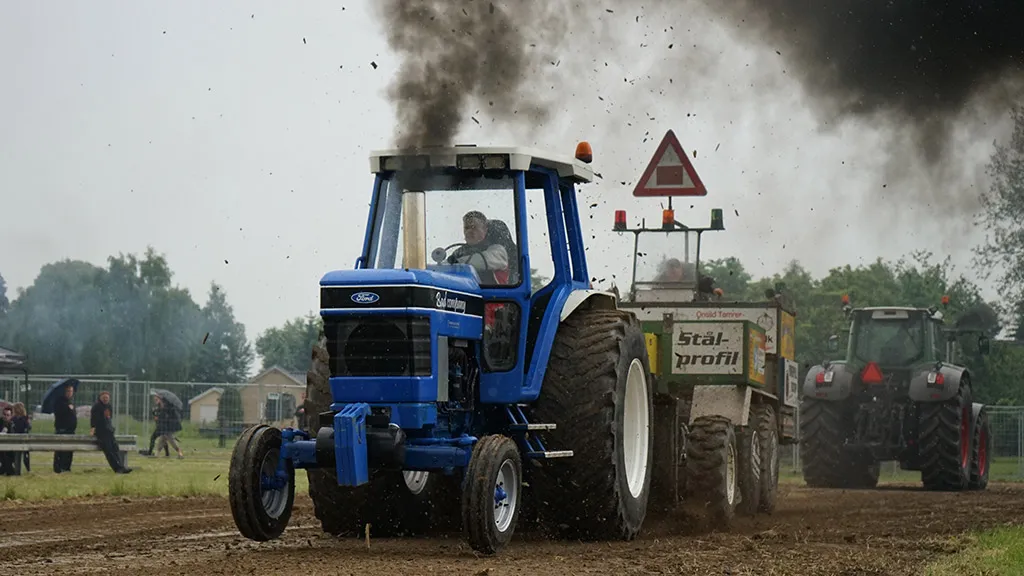 Tractor pulling in Særslev
