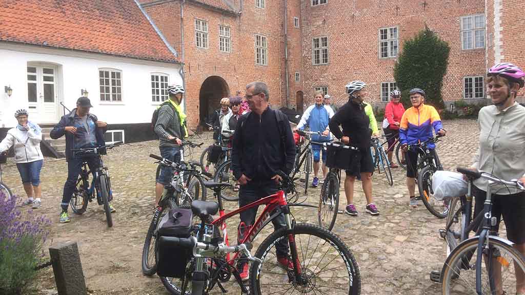 auf einer Radtour nach Harritslevgård mit Turismens Venner Nordfyn