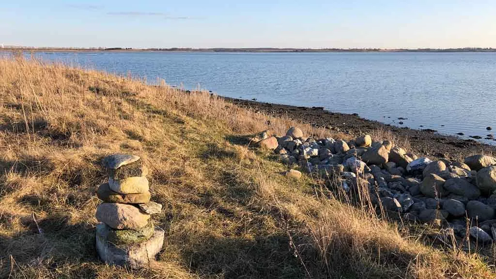 Stone cairn at Nørreby Hals