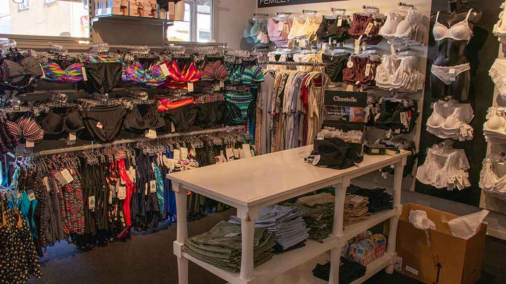 Askepot in Otterup hat eine große Auswahl an Dessous im Laden