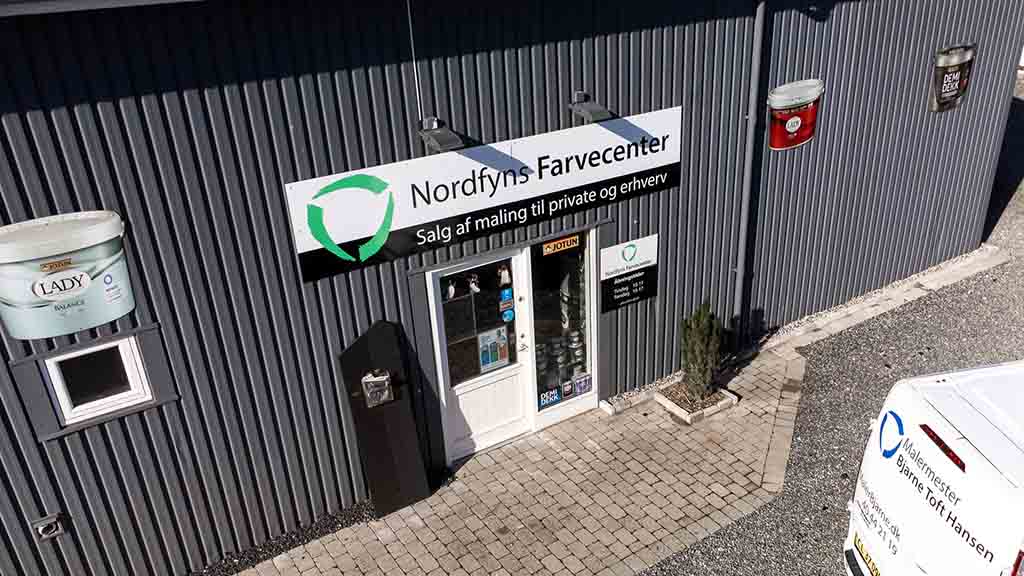 The entrance to the store Nordfyns Farvecenter in Bogense